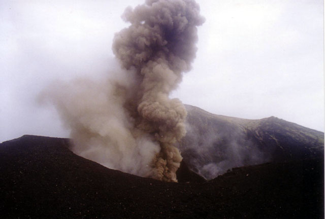 Small eruption of Gunung Batur, Bali