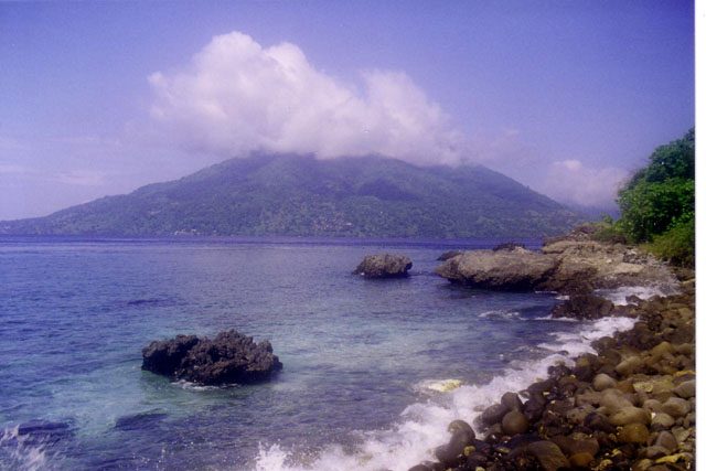 Alor Kecil, Kalabahi bay, Alor